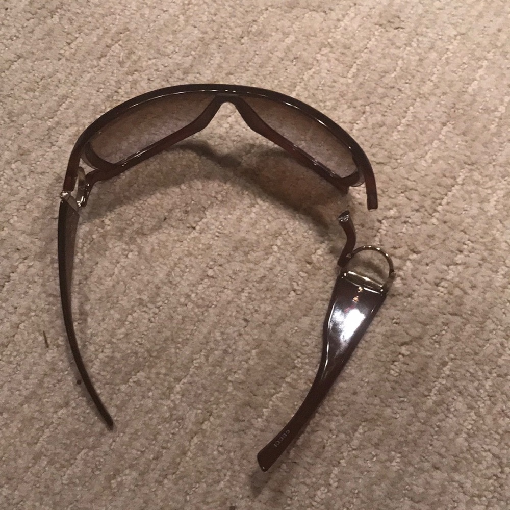 Gucci sunglasses - Picture 6 of 8